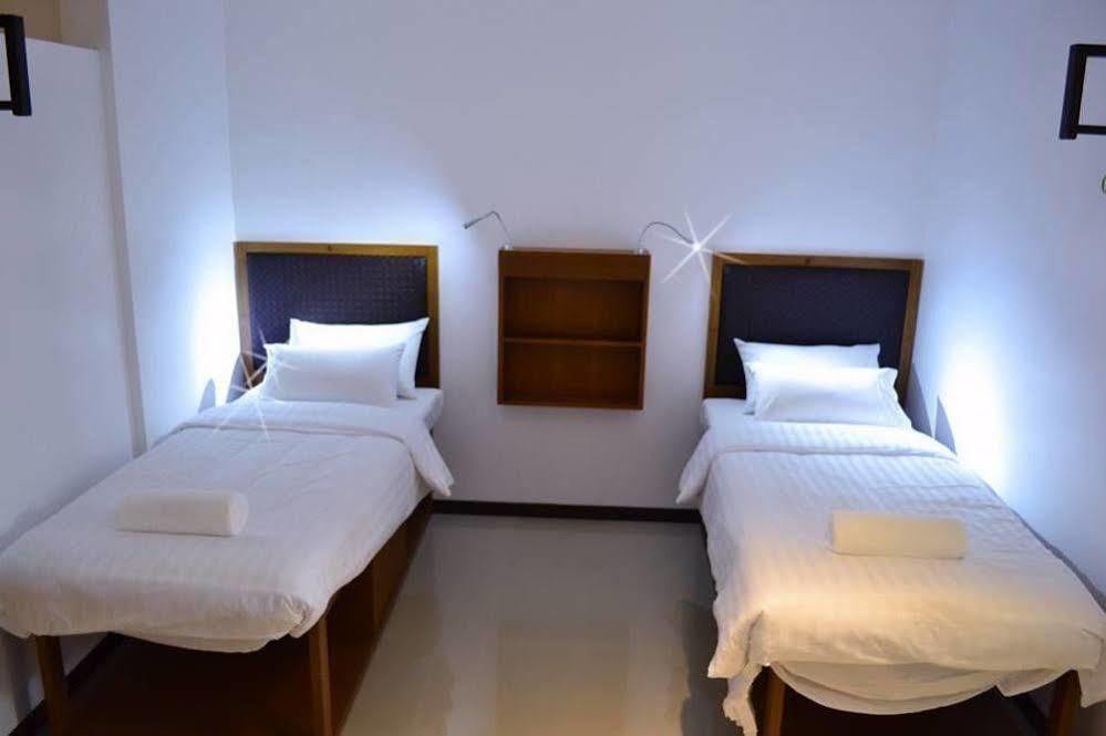 The Lantern Hostel, Chalong ,Phuket Eksteriør billede